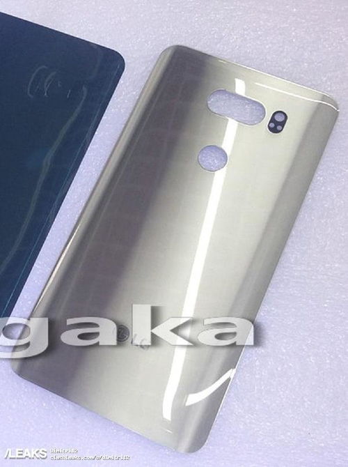 lg v30真机后壳曝光 玻璃材质 开孔独特